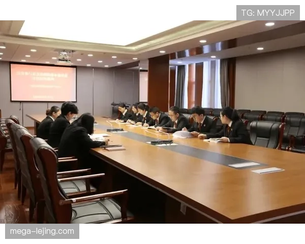严重犯规的判罚标准与裁判执法逻辑详解